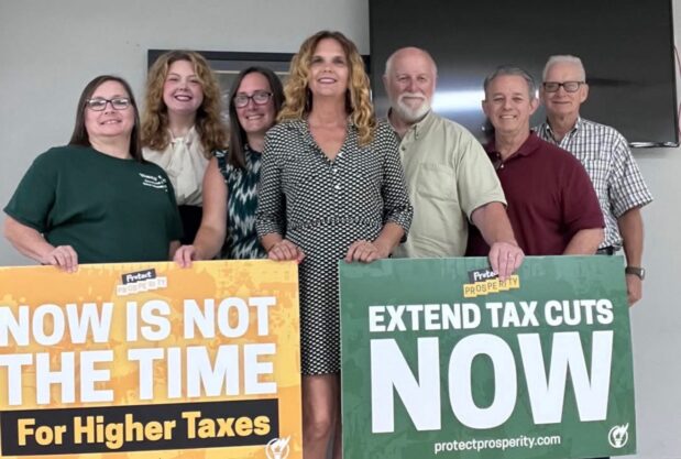 Group photo of Arkansas tax reform event